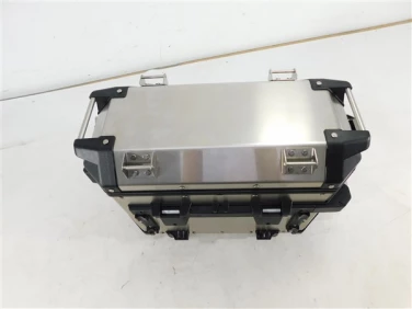 Kufer kufry tyŁ triumph tiger 1200 800 explorer xe xrx xcx xca prawy u-10 t9500527