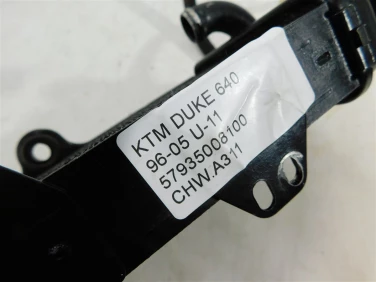 ChŁodnica wody przÓd ktm duke 640 96-05 u-11 57935008100