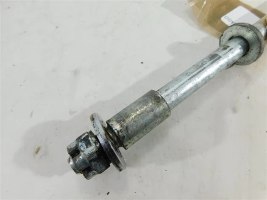 OŚ koŁa tyŁ tylna yamaha xv 535 virago 87-03 u-11 2gv253810000