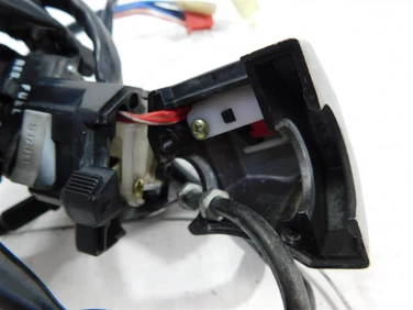 PrzeŁĄcznik prawy przÓd yamaha xv 535 virago 87-03 u-11 2yl839720000