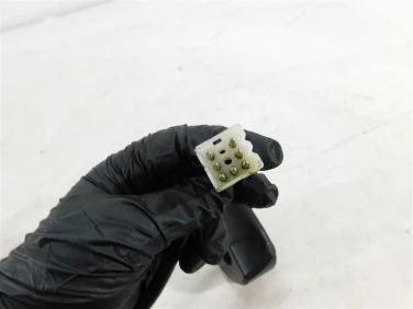 PrzeŁĄcznik prawy przÓd ktm duke 640 96-05 u-11 58411074200