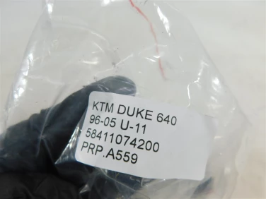 PrzeŁĄcznik prawy przÓd ktm duke 640 96-05 u-11 58411074200
