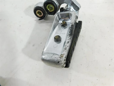 Set podnÓŻek lewy przÓd yamaha xv 535 virago 87-03 u-11 1rm274100093