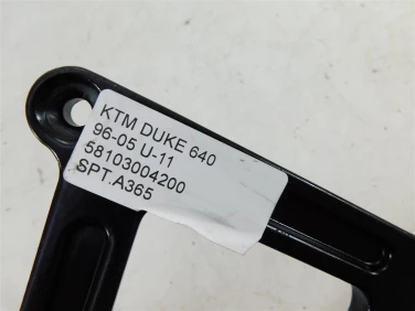 Set podnÓŻek prawy tyŁ ktm duke 640 96-05 u-11 58103004200