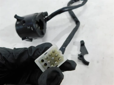 PrzeŁĄcznik lewy przÓd ktm duke 640 96-05 u-11 58411070100