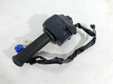 PrzeŁĄcznik prawy przÓd ktm rc 390 22-24 u-11 jy401423