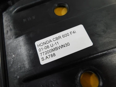 Siedzenie kanapa fotel honda cbr 600 f4i 01-06 u-11 77200mbwn30