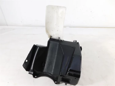 Schowek plastik honda xl 650v transalp 00-06 u-11 80101-mcb-6100