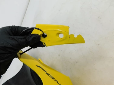 Czacha czasza owiewka przÓd honda cbr 600 f4i 01-06 u-12 64100mbwd20zc