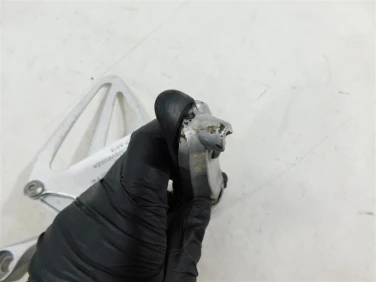 Set podnÓŻek lewy przÓd honda cbr 600 f4i 01-06 u-11 50700mbw000za