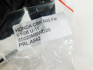 PrzeŁĄcznik lewy przÓd honda cbr 600 f4i 01-06 u-11 35020mbwd20
