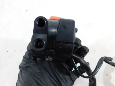 PrzeŁĄcznik prawy przÓd honda cbr 600 f4i 01-06 u-11 35015mbwd20