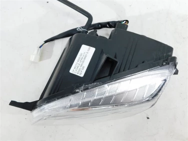Lampa przÓd przednia cf moto 450s 520 c-force lewa u-11 9gq0-160100-00001