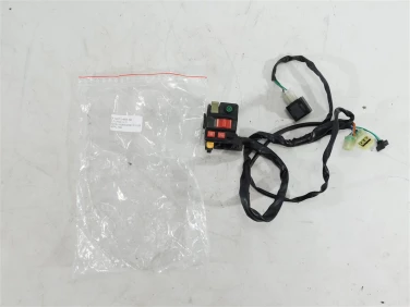 PrzeŁĄcznik lewy cf moto 450s 520 c-force u-11 qds-160600-00001