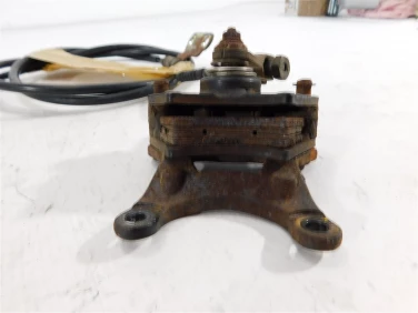 Zacisk hamulec dinli dl-700 centhor u-11 dl-f210182-00