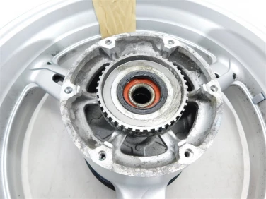 Felga koŁo tyŁ yamaha fjr 1300 rp08 03-05 felga prosta ok u-11 5vsw25330035