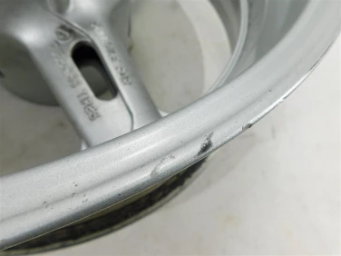 Felga koŁo tyŁ yamaha fjr 1300 rp08 03-05 felga prosta ok u-11 5vsw25330035