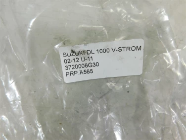 PrzeŁĄcznik prawy przÓd suzuki dl 1000 v-strom 02-12 u-11 3720006g30