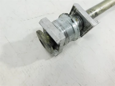 OŚ koŁa tyŁ tylna suzuki dl 1000 v-strom 02-12 u-11 6471106g00