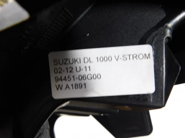 Plastik wypeŁnienie owiewka suzuki dl 1000 v-strom 02-12 u-11 94451-06g00