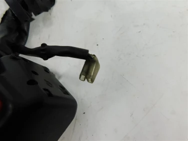 PrzeŁĄcznik lewy przÓd suzuki dl 1000 v-strom 02-12 u-11 0911806086