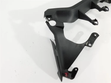 Plastik wypeŁnienie owiewka honda cbr 650 r 21-23 u-11 64232-mkn-d100