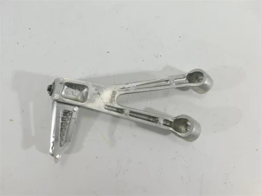 Set podnÓŻek prawy tyŁ honda cbr 650 r 21-23 u-11 50750-mkn-d50