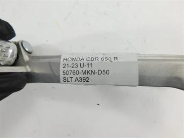 Set podnÓŻek lewy tyŁ honda cbr 650 r 21-23 u-11 50760-mkn-d50