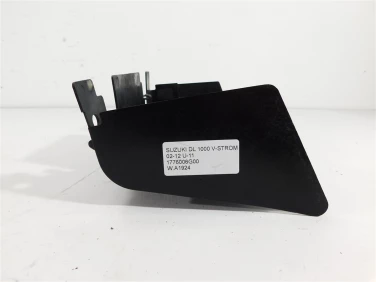 Plastik wypeŁnienie owiewka suzuki dl 1000 v-strom 02-12 u-11 1776006g00