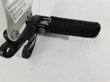 Set podnÓŻek lewy przÓd kawasaki zzr 1400 ninja 12-20 u-11 35063085318r