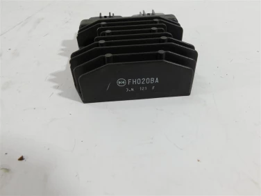 Regulator napiĘcia kawasaki zzr 1400 ninja 12-20 u-11 fh020ba