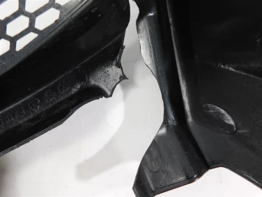 Plastik przÓd gril atrapa dinli dl-700 centhor u-12 f210006