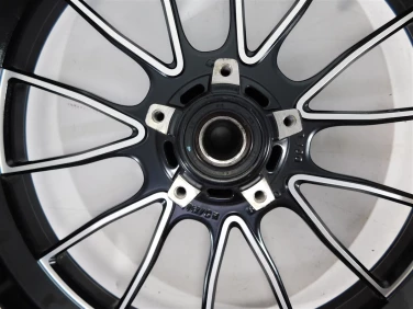 Felga koŁo przÓd ducati diavel 1200 11-14 felga prosta ok u-11 50122081aa