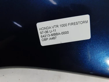Owiewka bok boczna prawa honda vtr 1000 firestorm 97-06 u-11 64213-mbba-0000