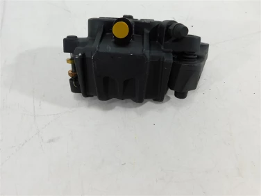 Zacisk hamulec tyŁ tylny ducati diavel 1200 11-14 u-11. 61140372b