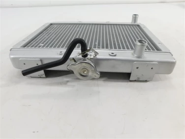 ChŁodnica wody wodna cf moto 450s 520 c-force u-11 9010-180100-1000