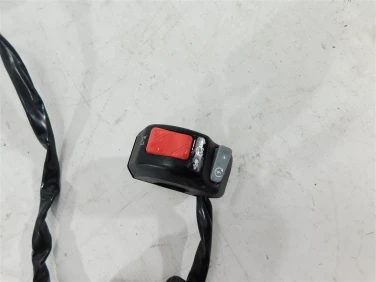 PrzeŁĄcznik prawy przÓd suzuki dl 1000 v-strom 02-12 u-11 3720006g30