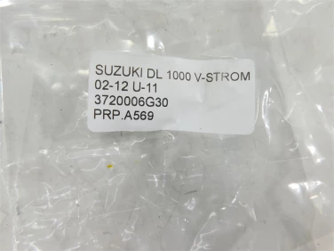 PrzeŁĄcznik prawy przÓd suzuki dl 1000 v-strom 02-12 u-11 3720006g30
