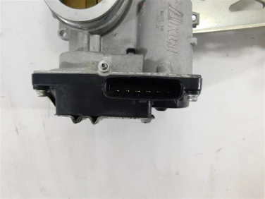 Przepustnica gaŹnik ducati diavel 1200 11-14 u-11 28240871a