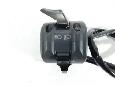 PrzeŁĄcznik lewy przÓd ducati diavel 1200 11-14 u-11 65110161a