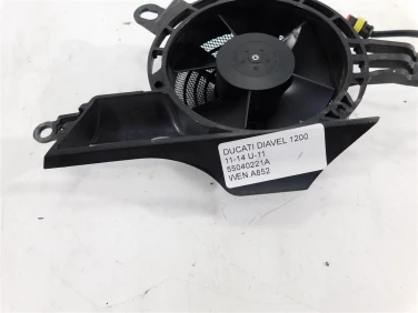 Wentylator wiatrak chŁodnica ducati diavel 1200 11-14 u-11 55040221a