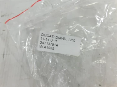 Plastik wypeŁnienie owiewka ducati diavel 1200 11-14 u-11 24713791a