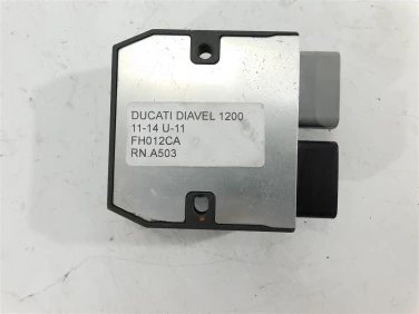 Regulator napiĘcia ducati diavel 1200 11-14 u-11 fh012ca
