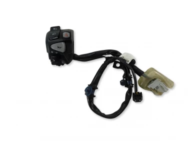 PRZEŁĄCZNIK LEWY PRZÓD HONDA CBR 650 R 21-23 U-11 35200-MKN-C31