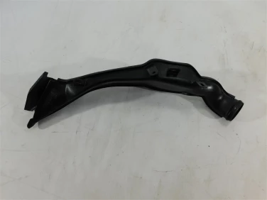 Rura dolot airbox prawa honda cbr 650 r 21-23 u-11 17243-mkn-d10