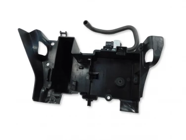 PLASTIK WYPEŁNIENIE OWIEWKA HONDA CBR 650 R 21-23 U-11 80111-MKY-D500