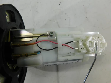 Pompa paliwa zbiornik honda cbr 650 r 21-23 u-11 uc-t35hu67