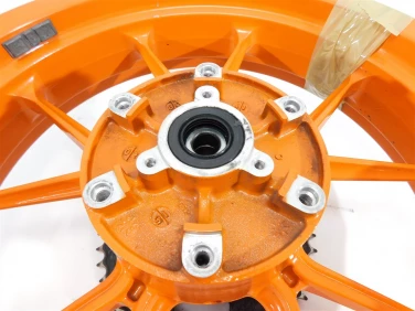 Felga koŁo tyŁ ktm duke 390 13-16 felga prosta ok u-11 9021020104404