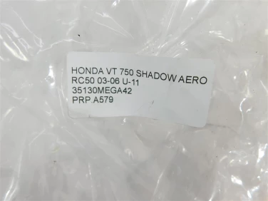 PrzeŁĄcznik prawy przÓd honda vt 750 shadow aero rc50 03-06 u-11 35130mega42