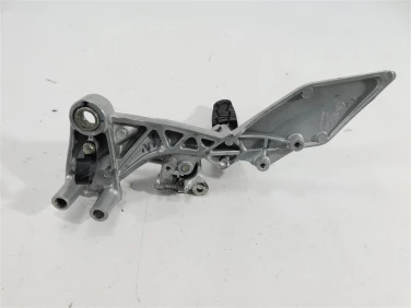 Set podnÓŻek prawy przÓd ktm duke 390 13-16 u-11 90103039000